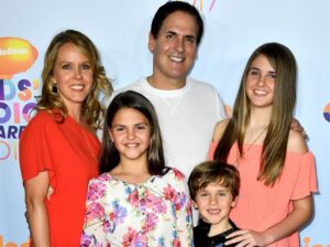 Mark Cuban family image